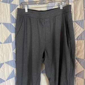 Lululemon men’s sweatpants 👖